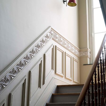 B&B 'T Kasteel & 'T Koetshuys Veurne Exteriör bild