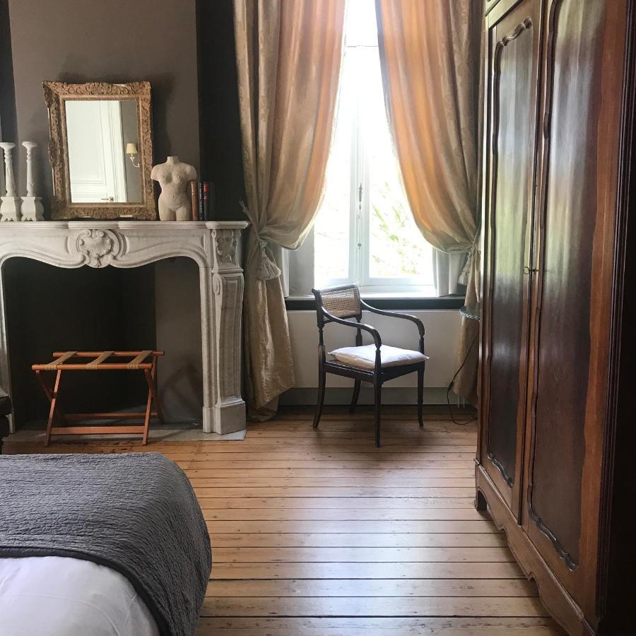 B&B 'T Kasteel & 'T Koetshuys Veurne Exteriör bild