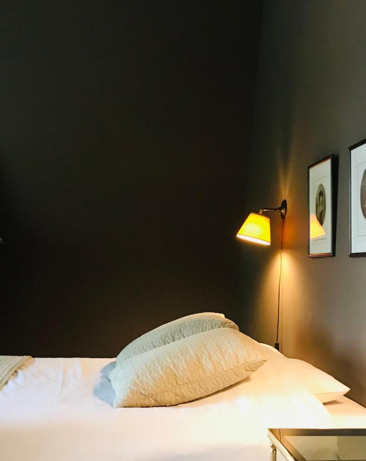 B&B 'T Kasteel & 'T Koetshuys Veurne Exteriör bild