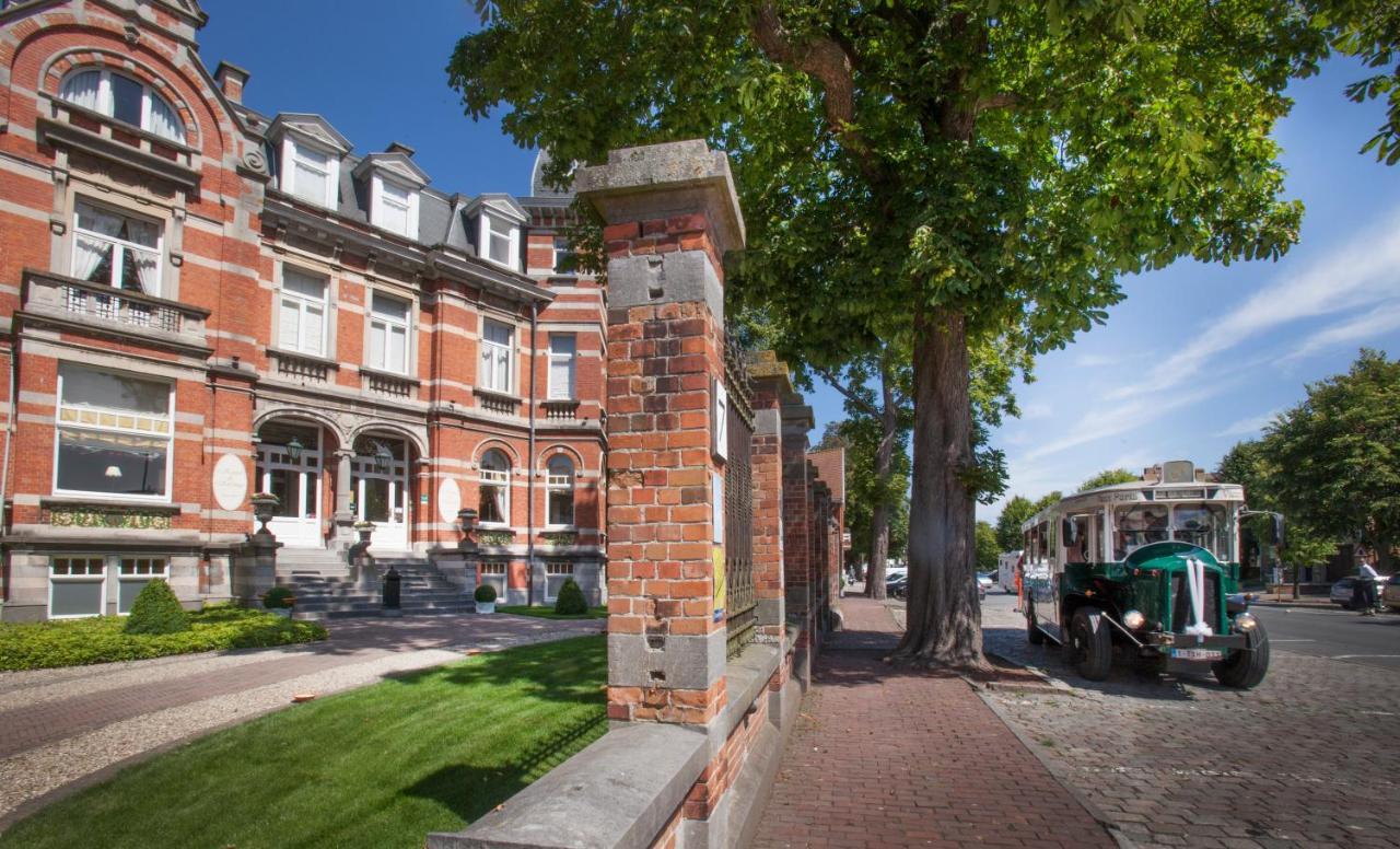 B&B 'T Kasteel & 'T Koetshuys Veurne Exteriör bild